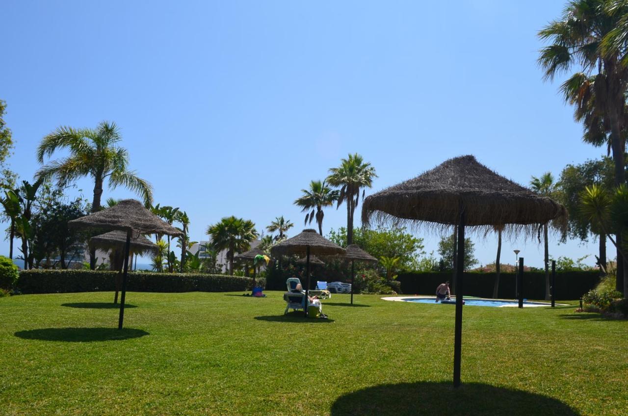 Luxury Apartment Benalmadena First Line Buitenkant foto