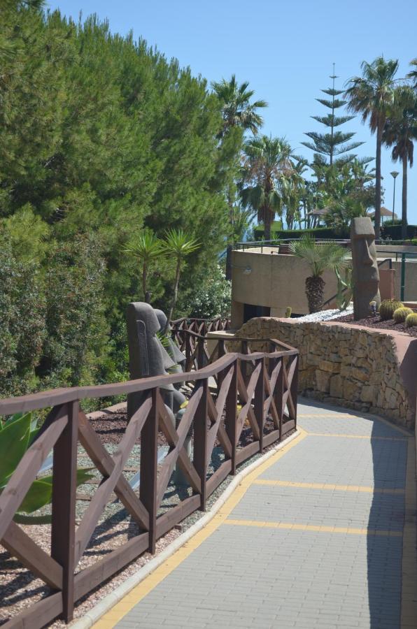 Luxury Apartment Benalmadena First Line Buitenkant foto